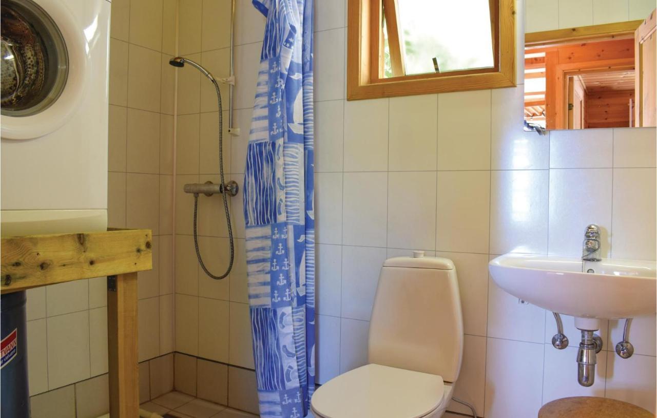 3 Bedroom Lovely Home In Vallavik Vangsbygd Zewnętrze zdjęcie